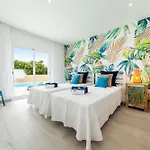Villa Bloom - Moradia Com Piscina Salgada Aquecivel No Carvoeiro * קארבואירו