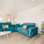 Villa Bloom - Moradia Com Piscina Salgada Aquecivel No Carvoeiro * קארבואירו