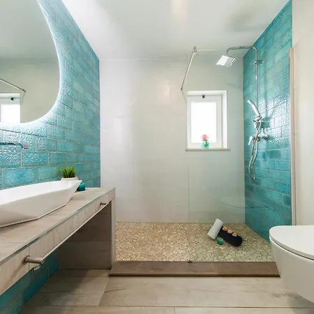 Bloom - Moradia Com Piscina Salgada Aquecivel No Villa Carvoeiro (Lagoa)